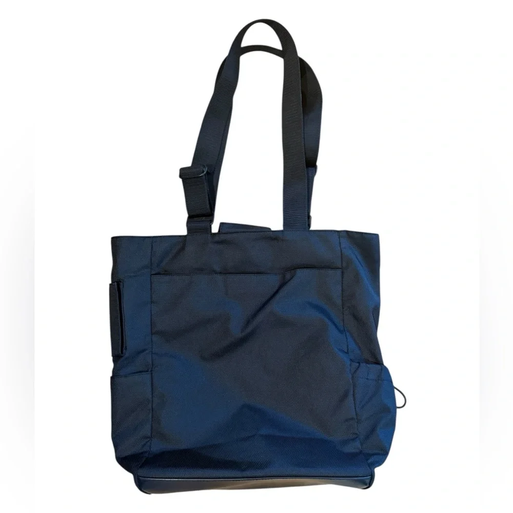 Tumi‎ Tote Bag Black Business Travel Carry Heavy Nylon Magnetic Closure 15x12x5